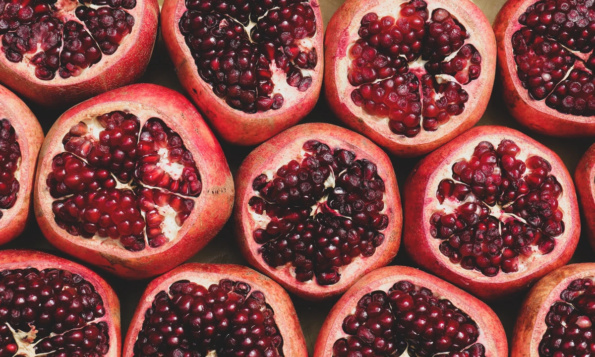 Drinks with Pomegranate Juice:The Power of Pomegranates in Your Diet